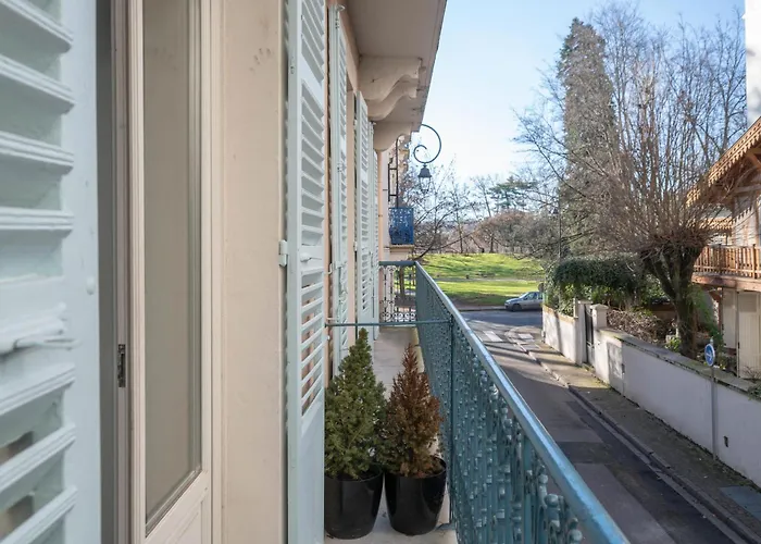 Residence Serbie - Appartements Design Et Climatises En Centre Ville