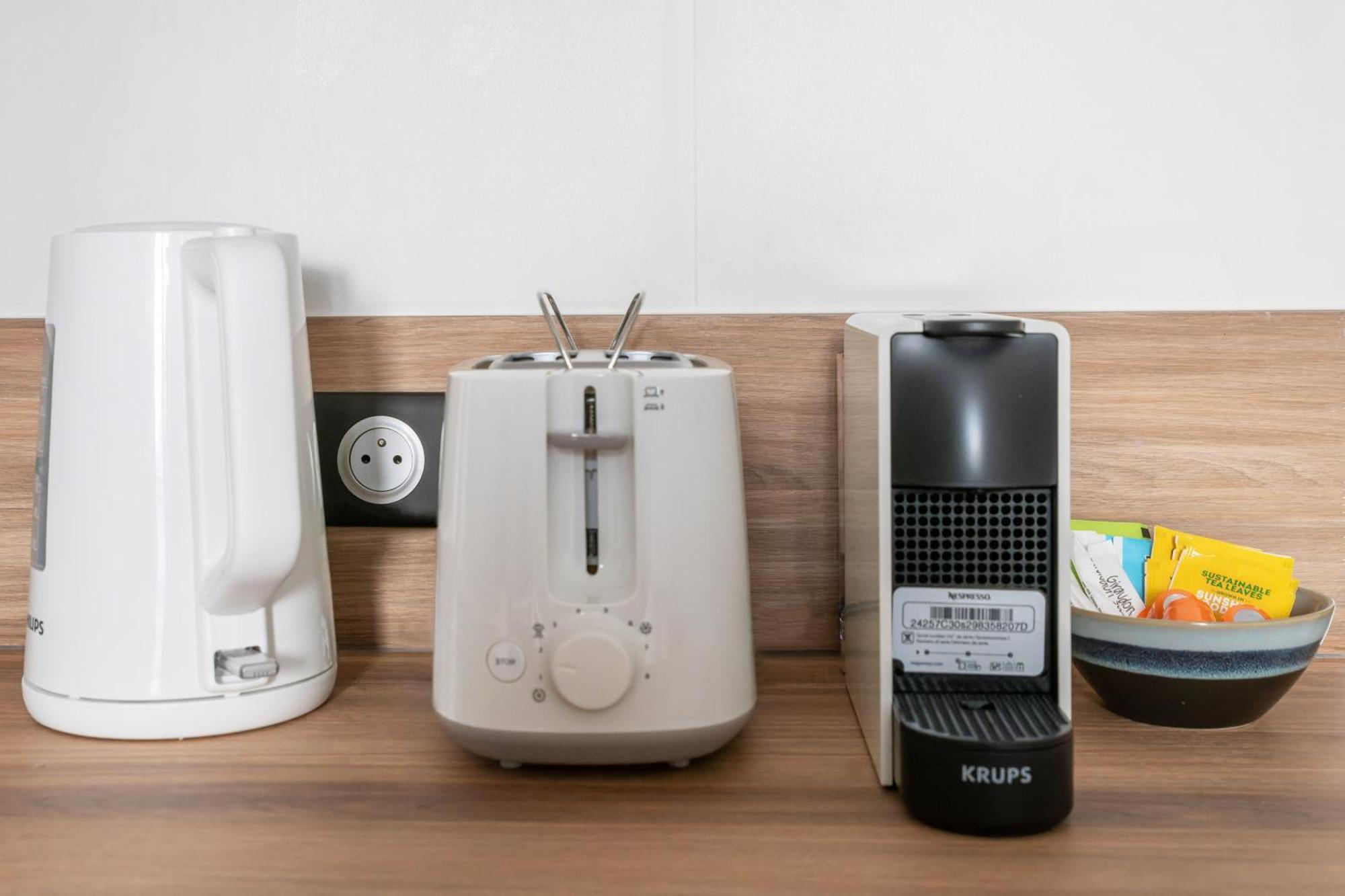 Serbie - Design Et Climatises En Centre Apartment Vichy