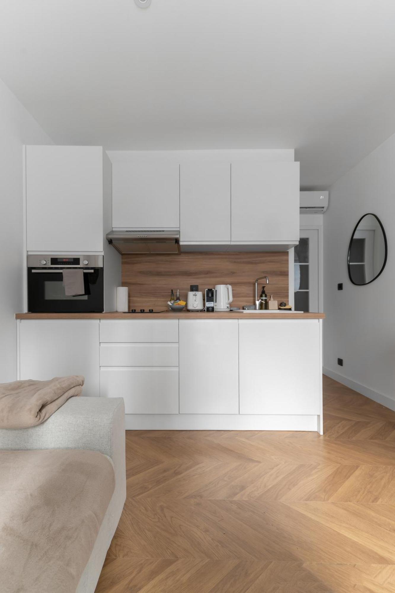 Apartment Serbie - Design Et Climatises En Centre