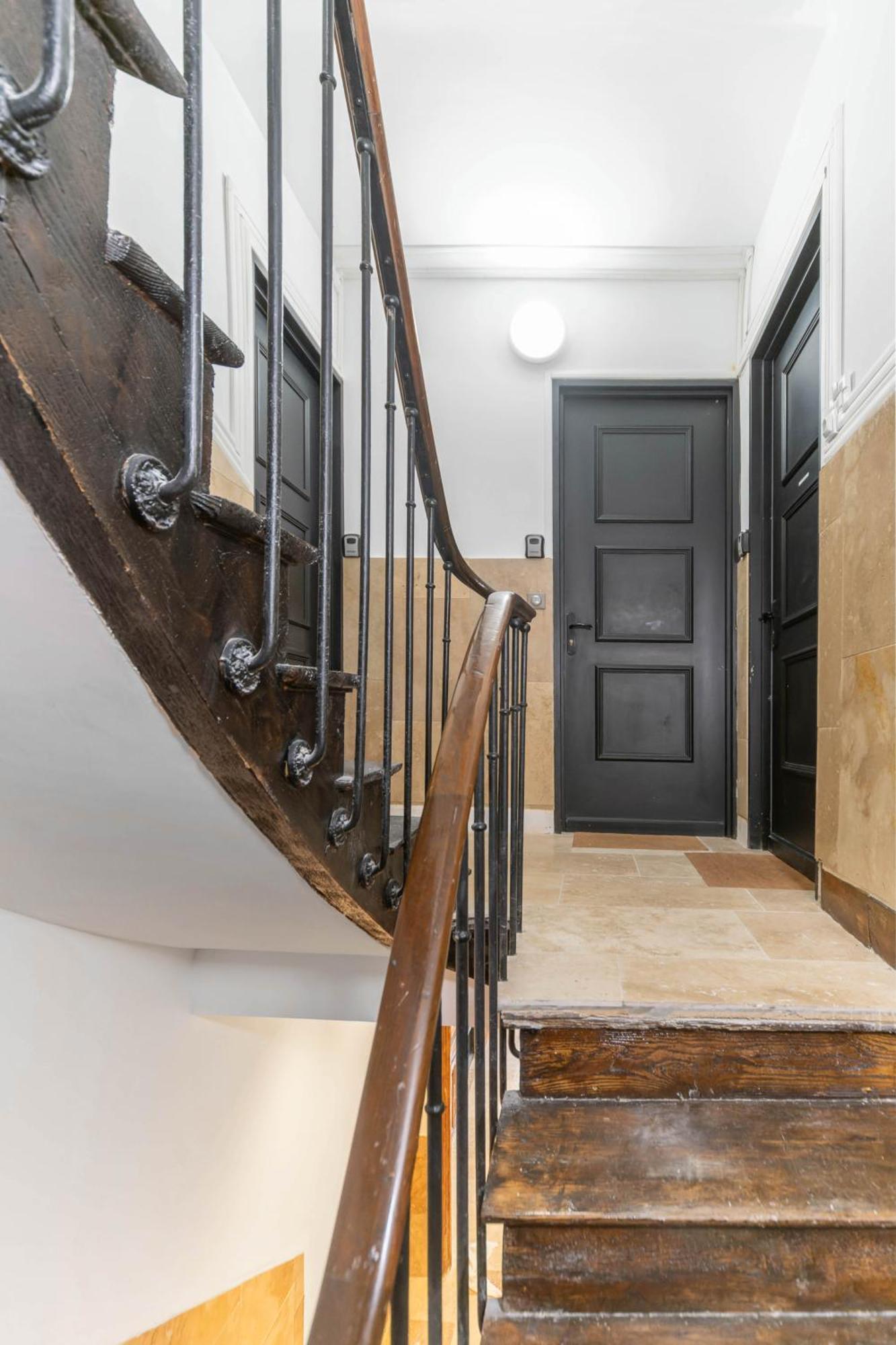Serbie - Design Et Climatises En Centre Apartment *