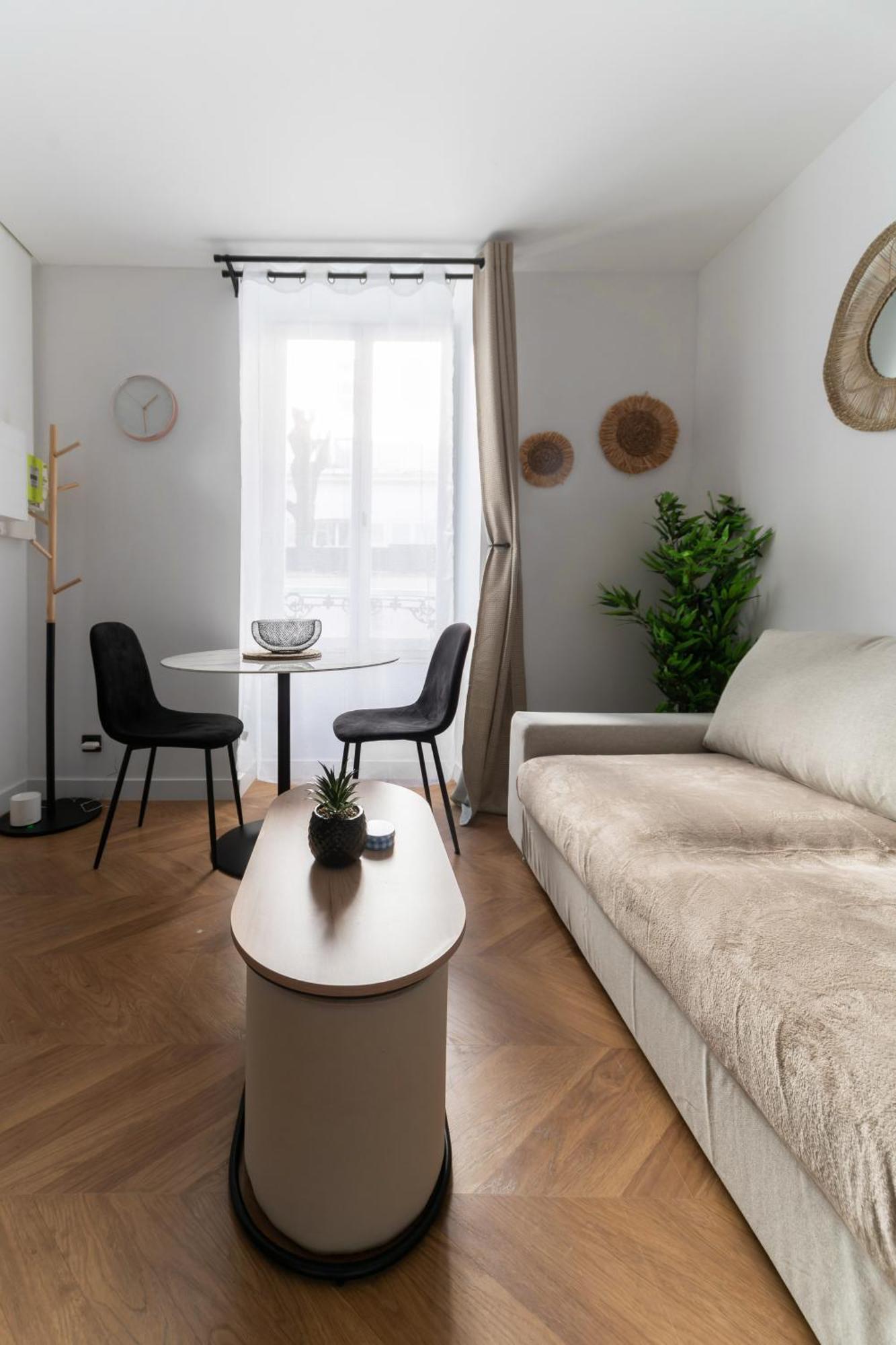 Serbie - Design Et Climatises En Centre Apartment *