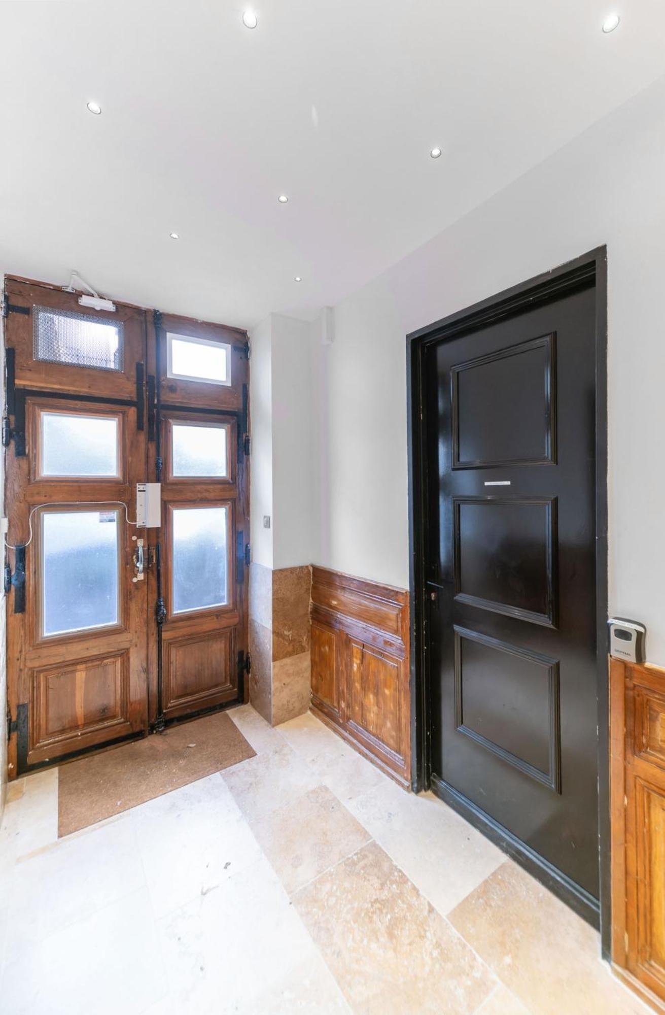 Serbie - Design Et Climatises En Centre Apartment Vichy